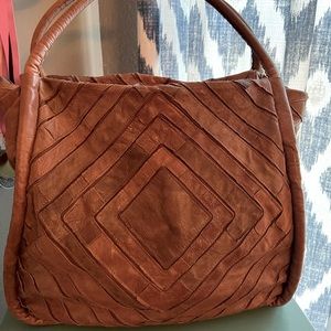 Elegant Brown Shoulder Bag